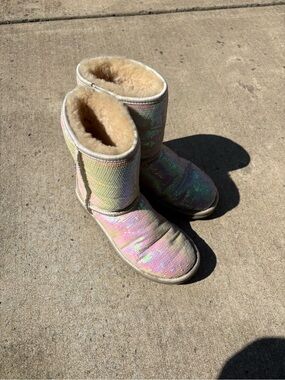 Sparkle Sequin Shearling-Lined Women's Mid-Calf Boot - Iridescent Pink